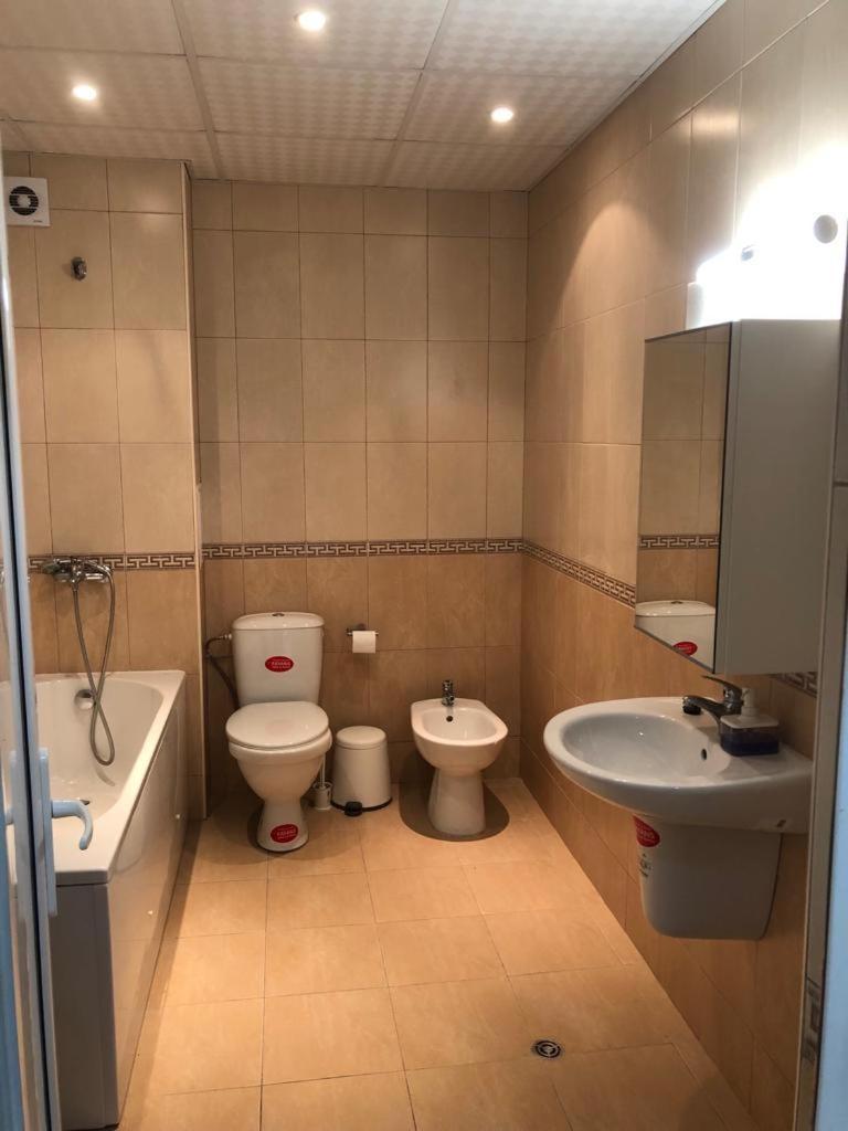 Flora Beach Private Aparthotel Pomorie Exteriör bild